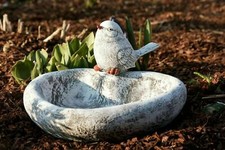 Bain D'Oiseaux Cœur Avec Oiseau dans le Lot Résistant au Gel Jardin Déco Pierre
