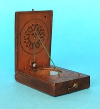 cadran solaire signée Joao Da Silva Portugal Sundial Boussole