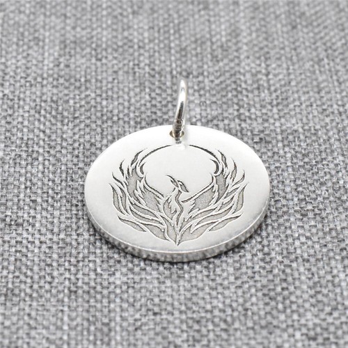 Collier breloque disque