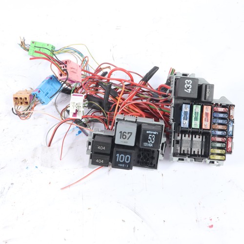 2003 2006 audi fusebox - a4,