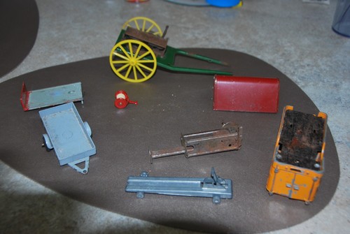 Lot pieces dinky joustra cij - pieces,