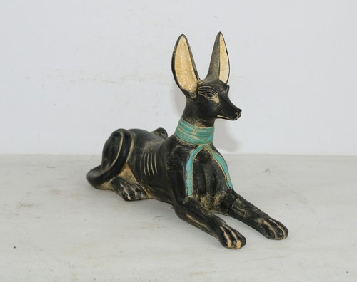 Rare statue antique