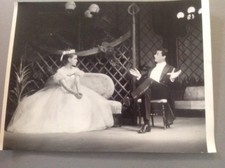 GENEVIÈVE GRAD   - Photo de presse originale 18x24cm