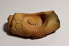 Porte encens porte bougie terre enfumée signé Guenzone pièce unique création 