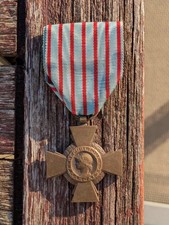 MEDAILLE CROIX DU COMBATTANT TBE