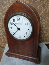 Pendule borne en acajou Mappin Webb vers 1910  a restaurer