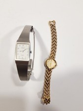 LOT DEUX MONTRES FEMME