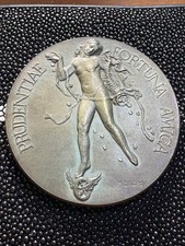 MÉDAILLE BRONZE Signée