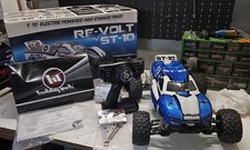Voiture RC 1/10 Hobbytech Revolt ST-10 + chargeur + batterie lipo