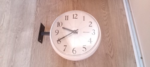Ancienne horloge double - double, de