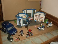 Commissariat Playmobil 4264 et