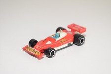 VOITURE DE COURSE V 1:50