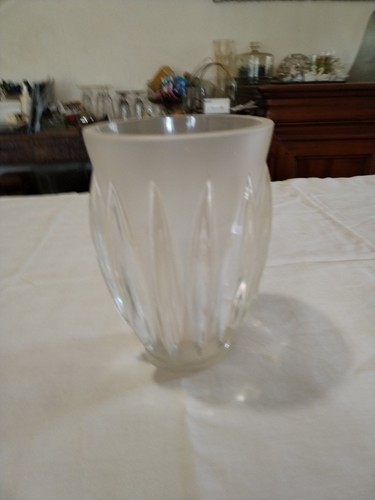 Vase lalique modele - lalique,