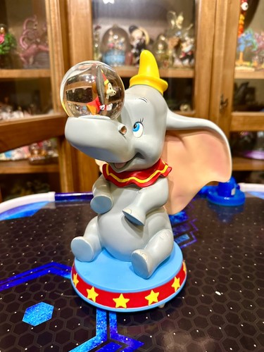 Disney snowglobe dumbo with - disney,