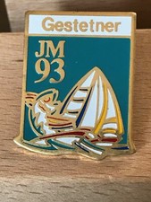 Pin’s Jeux Méditerranéens GESTETNER 93 Pêche 