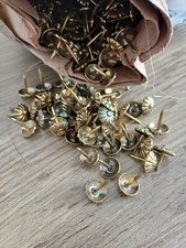 50  ROSACE CLOU  ORNEMENT