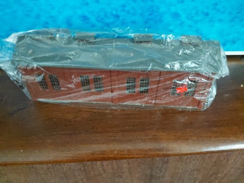 Maquette remise locomotive - maquette,