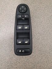 Commande bouton leve vitre +