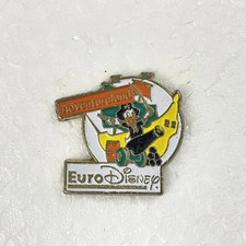Pin's Euro Disney Adventureland Esso  Arthus Bertrand