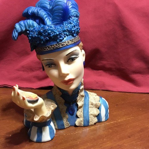Cameo lady vase blythe - cameo, “blythe