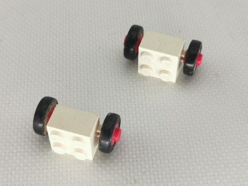 Lego brique essieu - blanche, 2x2