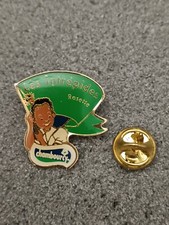 Pin's Pins Pin Enamel 37 Alimentation Yaourt "Chambourcy"