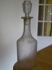 1 ANCIENNE PETITE CARAFE A LIQUEUR  DE BELLE QUALITE STYLE NAPOLEON III 