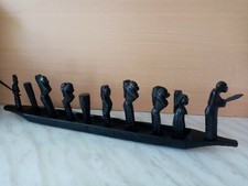ART AFRICAIN PIROGUE EN BOIS EBENE X 10 FIGURINES LONG 57.5 CM GABON