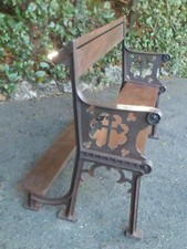 XIXème , banc d'église chapelle , piètement en fonte , planches de noyer .