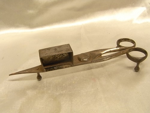 Mouchette a ressors - ,