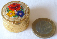 ANCIENNE BOITE À PILULES