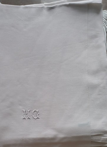 Grand drap blanc ancien - grand,