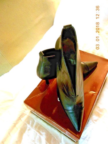 Beautiful black ankle - , leather