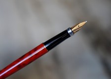 RARE STYLO PLUME PARKER 75 LAQUE DE CHINE JASPER RED - PLUME OR MASSIF 18 CARATS