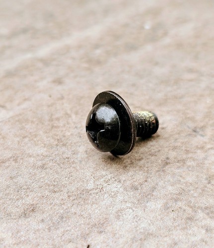 Herman miller screw washer - screw,
