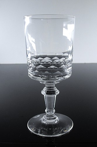 Ancienne verre eau vin - verre, a