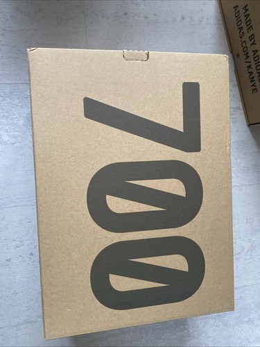 Boîte vide adidas yeezy boost - vide,