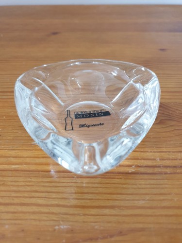 Petit cendrier vintage - , en