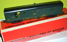 jouef ho ref 4620 fourgon a bagages SNCF avec eclairage feux rouges tres bon eta