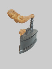 Fer à repasser ancien à