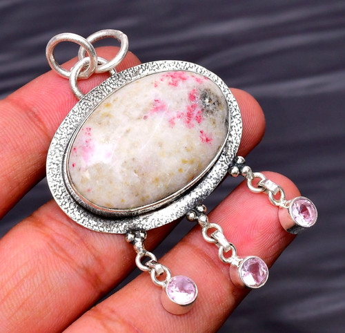 Pendentif pierre précieuse