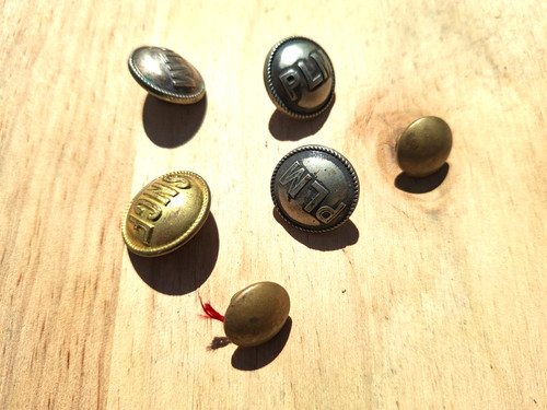 Lot bouton sncf - ,
