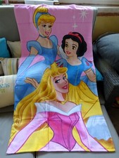 DRAP DE BAIN PLAGE DISNEY PRINCESSE Belle & Blanche neige Neuf 70 X 130