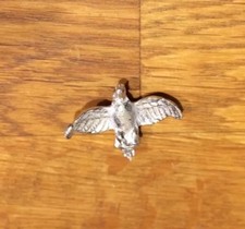 Aigle mascotte pour calandre