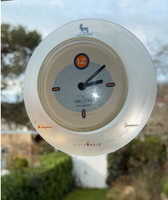 Horloge à ventouse vintage (