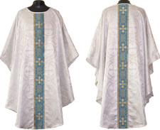 Vêtement et étole du clergé