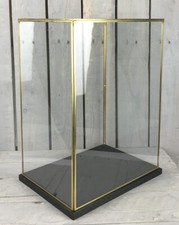 Vitrine verre laiton - en, et