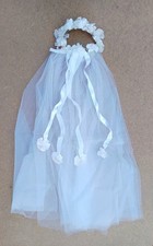 Ancien diadème et voile de communiante