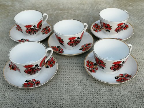 Lot tasses porcelaine - 5,