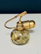 Ancien vaporisateur de parfum Art Déco – verre gravé et laiton doré (vers 1930)